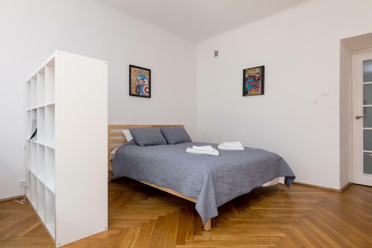 Royal Route Apartment For 10 People Warszawa Eksteriør bilde