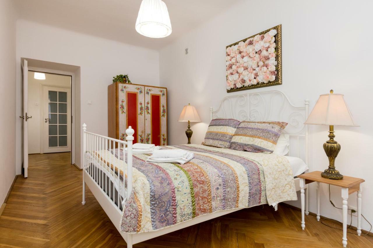 Royal Route Apartment For 10 People Warszawa Eksteriør bilde